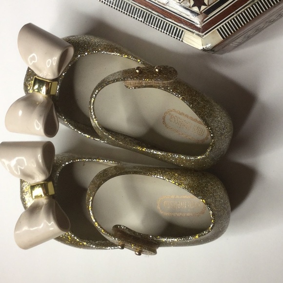 Mini Melissa gold glitter Ultragirl bow jelly flat - Picture 8 of 8